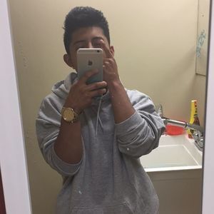 Meet your Posher, Damian